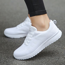 Load image into Gallery viewer, Sports Shoes Women Breathable Sneakers Women White Shoes For Basket Femme Ultralight Woman Vulcanize Shoes Couple Casual Sneaker