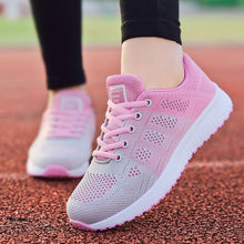 将图片加载到图库查看器，Factory Direct Women Casual Shoes Fashion Breathable Walking Mesh Flat Shoes Sneakers Women 2019 Gym Vulcanized Tenis Feminino
