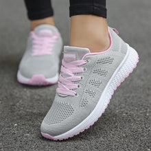 Load image into Gallery viewer, Sports Shoes Women Breathable Sneakers Women White Shoes For Basket Femme Ultralight Woman Vulcanize Shoes Couple Casual Sneaker
